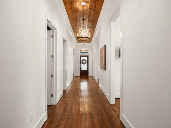 405 Welch Street, Houston TX 77006