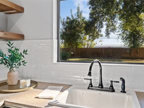 1710 Wycliffe Drive, Houston TX 77043