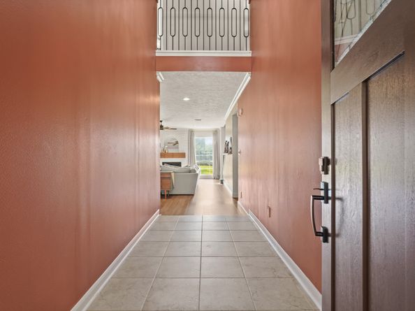 1017 Oak Knoll Court, Sugar Land TX 77498