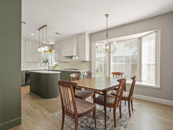 1017 Oak Knoll Court, Sugar Land TX 77498