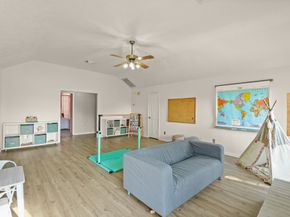 1017 Oak Knoll Court, Sugar Land TX 77498