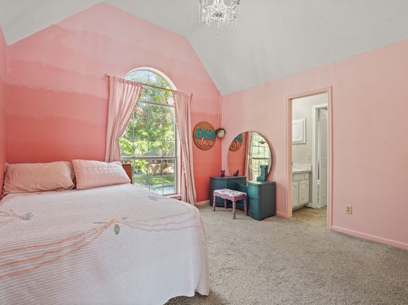 1017 Oak Knoll Court, Sugar Land TX 77498