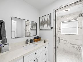 5122 Glenmeadow Drive, Houston TX 77096