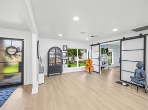 5122 Glenmeadow Drive, Houston TX 77096