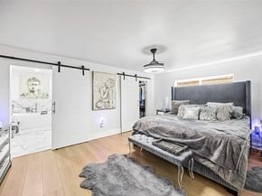 5122 Glenmeadow Drive, Houston TX 77096
