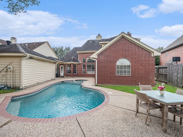 19822 Emerald Springs Drive, Houston TX 77094