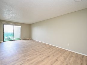 2826 S Bartell Drive 37, Houston TX 77054