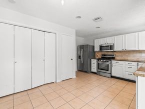 6 Fairmeade Bend Drive, The Woodlands TX 77381