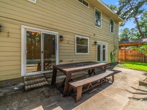 6 Fairmeade Bend Drive, The Woodlands TX 77381