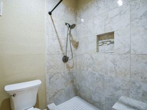 2121 El Paseo Street 1805, Houston TX 77054