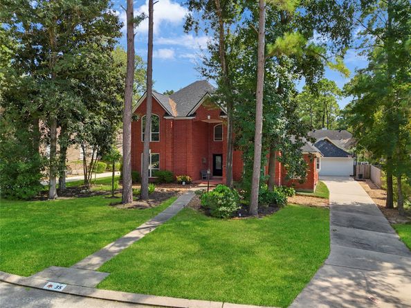 35 Outervale Place, The Woodlands TX 77381