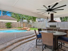 35 Outervale Place, The Woodlands TX 77381