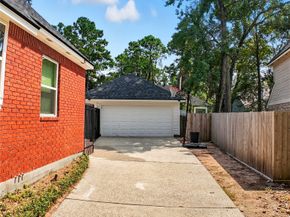 35 Outervale Place, The Woodlands TX 77381
