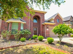 6638 Miller Shadow Lane, Sugar Land TX 77479