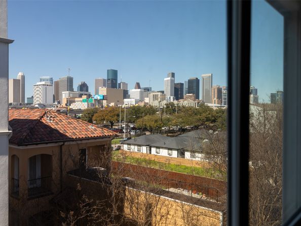 2123 Mcilhenny Street, Houston TX 77004