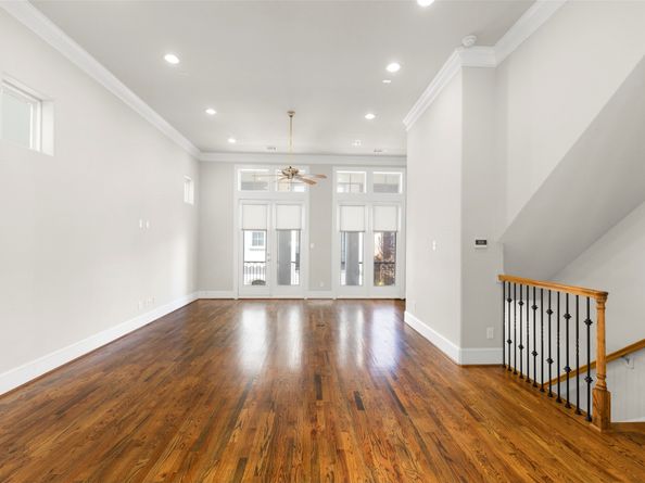 2123 Mcilhenny Street, Houston TX 77004