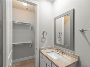 2123 Mcilhenny Street, Houston TX 77004