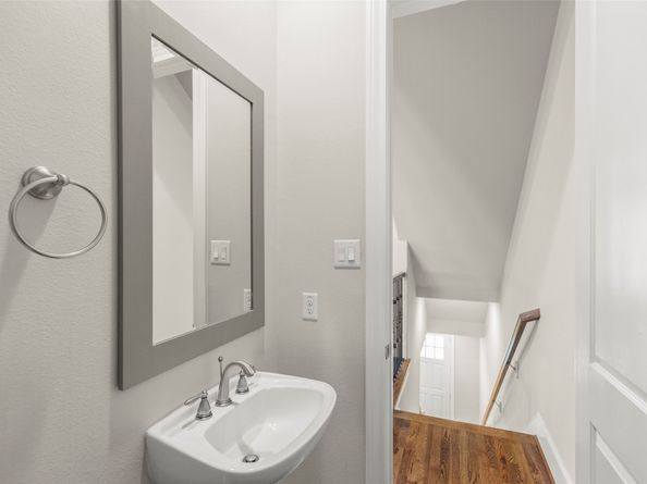 2123 Mcilhenny Street, Houston TX 77004