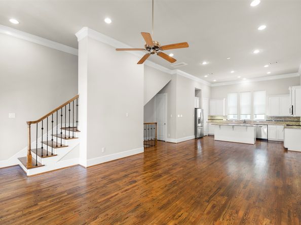 2123 Mcilhenny Street, Houston TX 77004