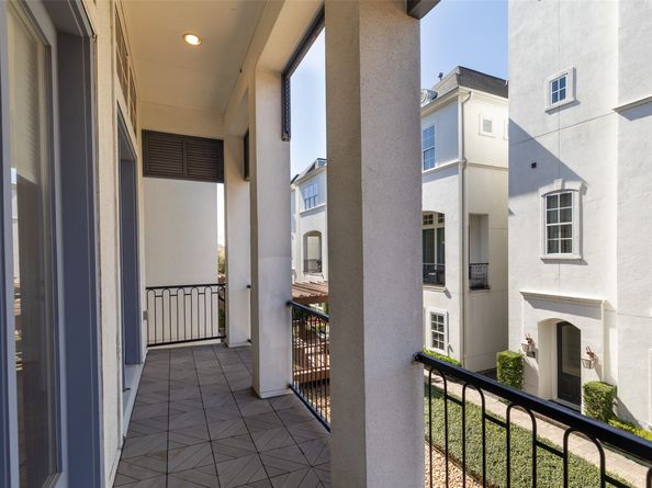 2123 Mcilhenny Street, Houston TX 77004