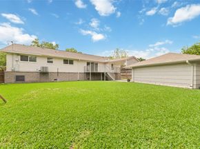 5006 Lymbar Drive, Houston TX 77096