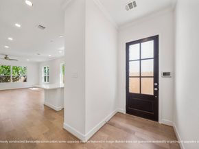 5668 Nolda Street, Houston TX 77007