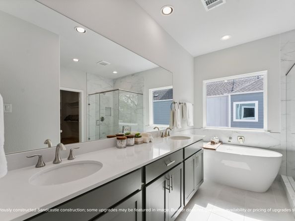 5668 Nolda Street, Houston TX 77007