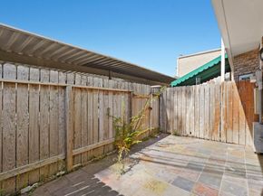 2010 Stoney Brook Drive 1, Houston TX 77063