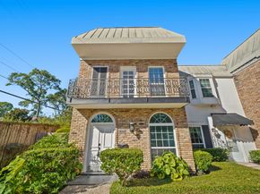 2010 Stoney Brook Drive 1, Houston TX 77063