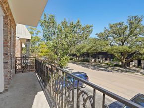 2010 Stoney Brook Drive 1, Houston TX 77063