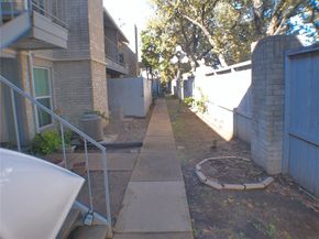 7400 Bellerive Drive 310, Houston TX 77036