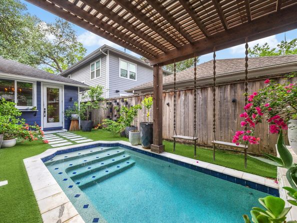 406 Bomar Street, Houston TX 77006