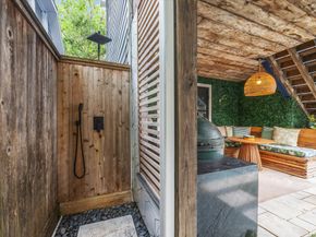 406 Bomar Street, Houston TX 77006