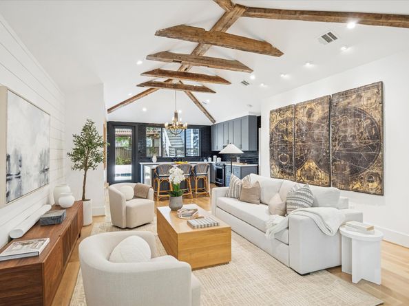 406 Bomar Street, Houston TX 77006