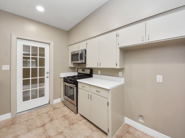 5326 Heatherbrook Drive, Houston TX 77045