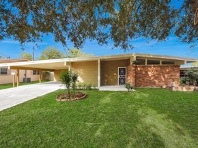 5326 Heatherbrook Drive, Houston TX 77045