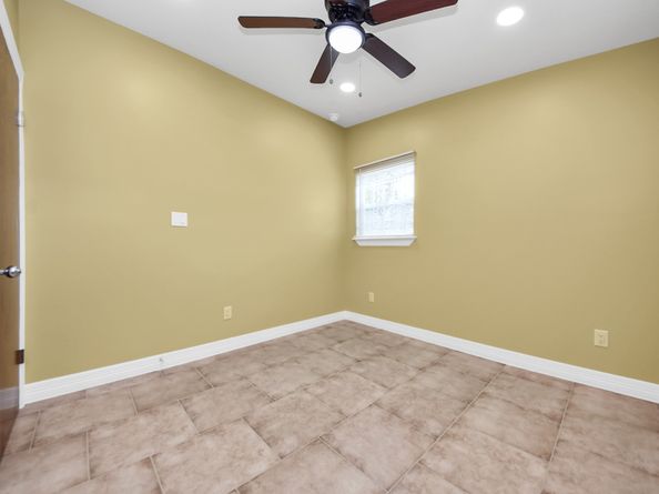 5326 Heatherbrook Drive, Houston TX 77045