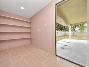 5326 Heatherbrook Drive, Houston TX 77045