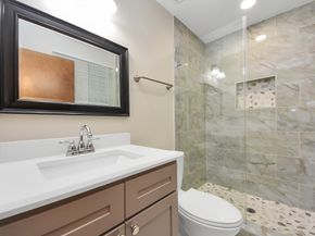 5326 Heatherbrook Drive, Houston TX 77045