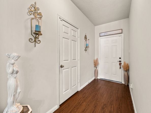 1835 Creegan Park Court, Houston TX 77047