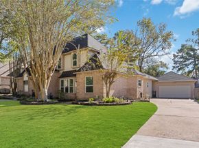 2318 Pleasant Creek Drive, Houston TX 77345