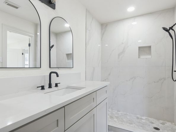 13123 Labelle Lane, Houston TX 77015