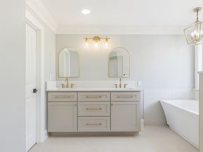 13123 Labelle Lane, Houston TX 77015