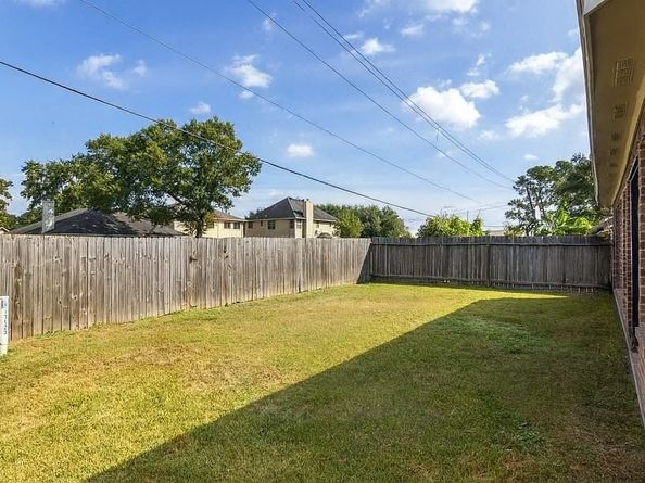 13123 Labelle Lane, Houston TX 77015