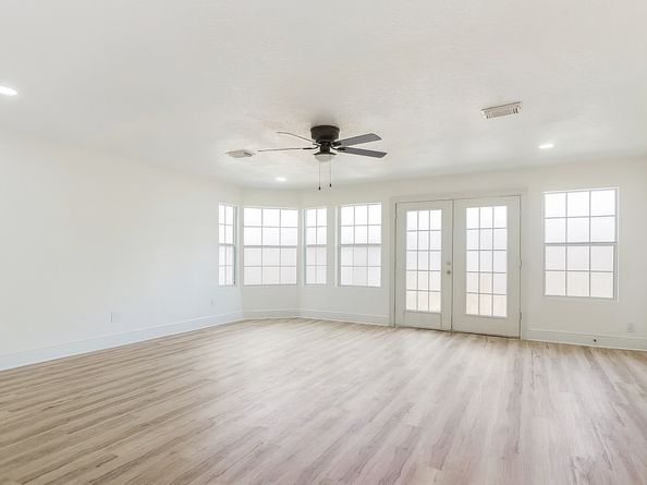 13123 Labelle Lane, Houston TX 77015