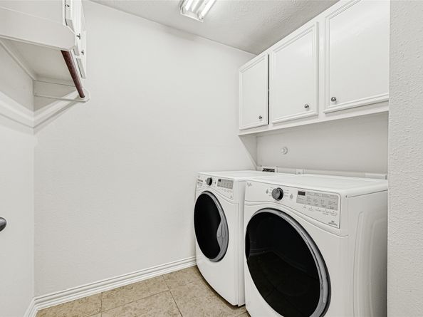 74 E Arbor Camp Circle, The Woodlands TX 77389