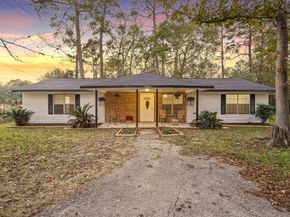 17078 Oak Grove Lane, New Caney TX 77357