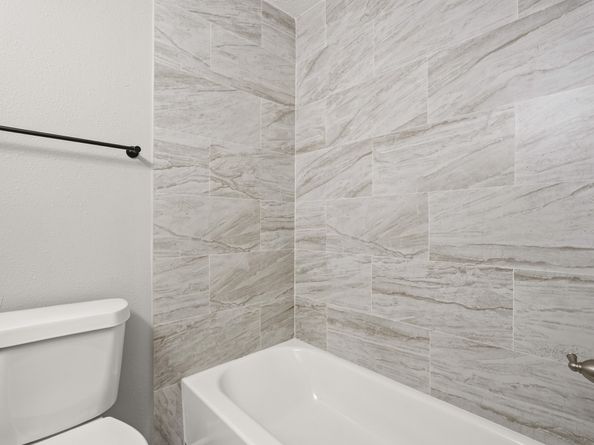 17078 Oak Grove Lane, New Caney TX 77357