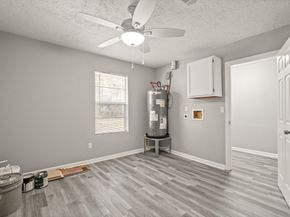 17078 Oak Grove Lane, New Caney TX 77357