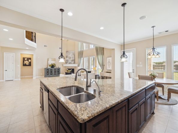 3027 Dahlgren Trail, Sugar Land TX 77479